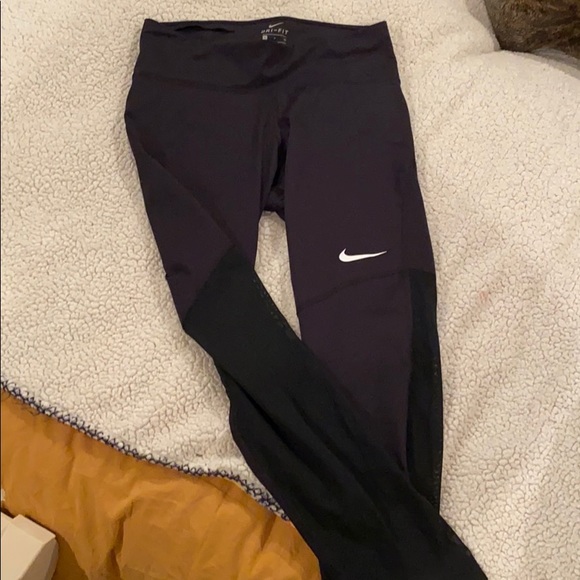 Nike Pants - Dri-fit 7/8th length leggings